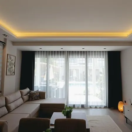 Meta Homes - 1 -